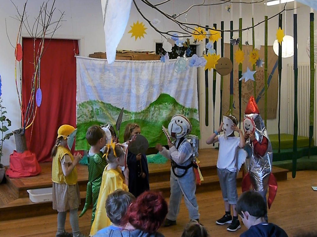 Schulkinder-Abschlussfest 2019 - Theaterstück